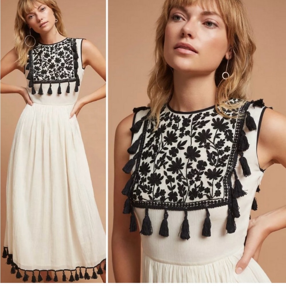 Chic Black and White Floral Maxi Dress
